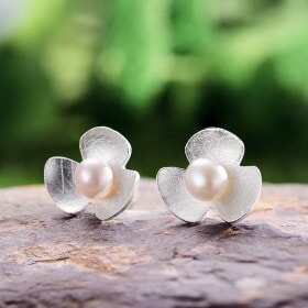 Designer-Silver-Clover-Flower-pearl-pearl-jewelry (9)
